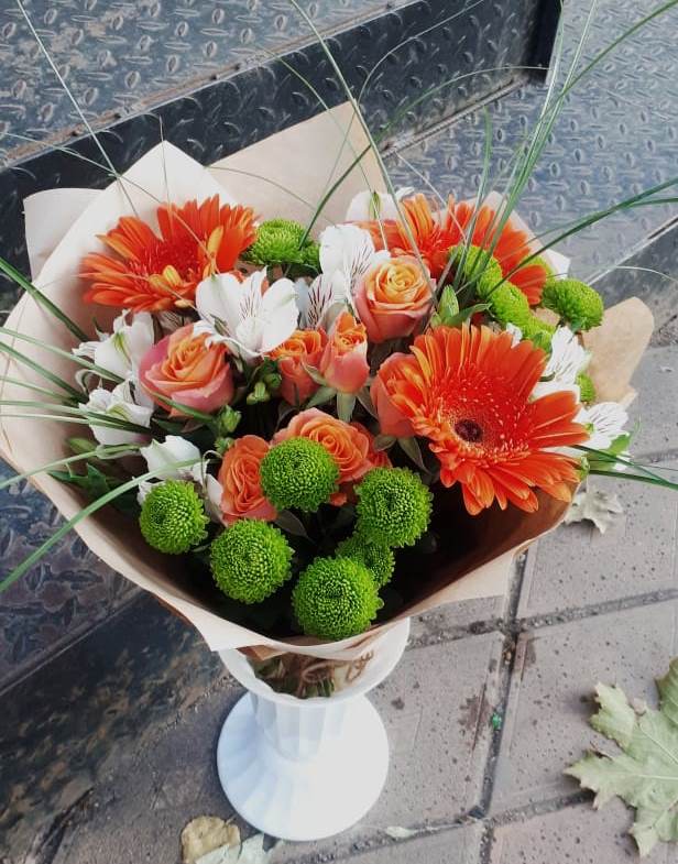 Букет цветов из: Герберы, Хризантемы, Альстромерии и Розы в Большая Глушица