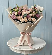 Букет цветов из:  Розы и Лизиантусы в Большая Глушица
