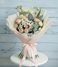 Букет цветов из:  Розы и Лизиантусы в Большая Глушица