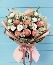 Букет цветов из:  Розы, Альстромерии и Лизиантусы в Большая Глушица