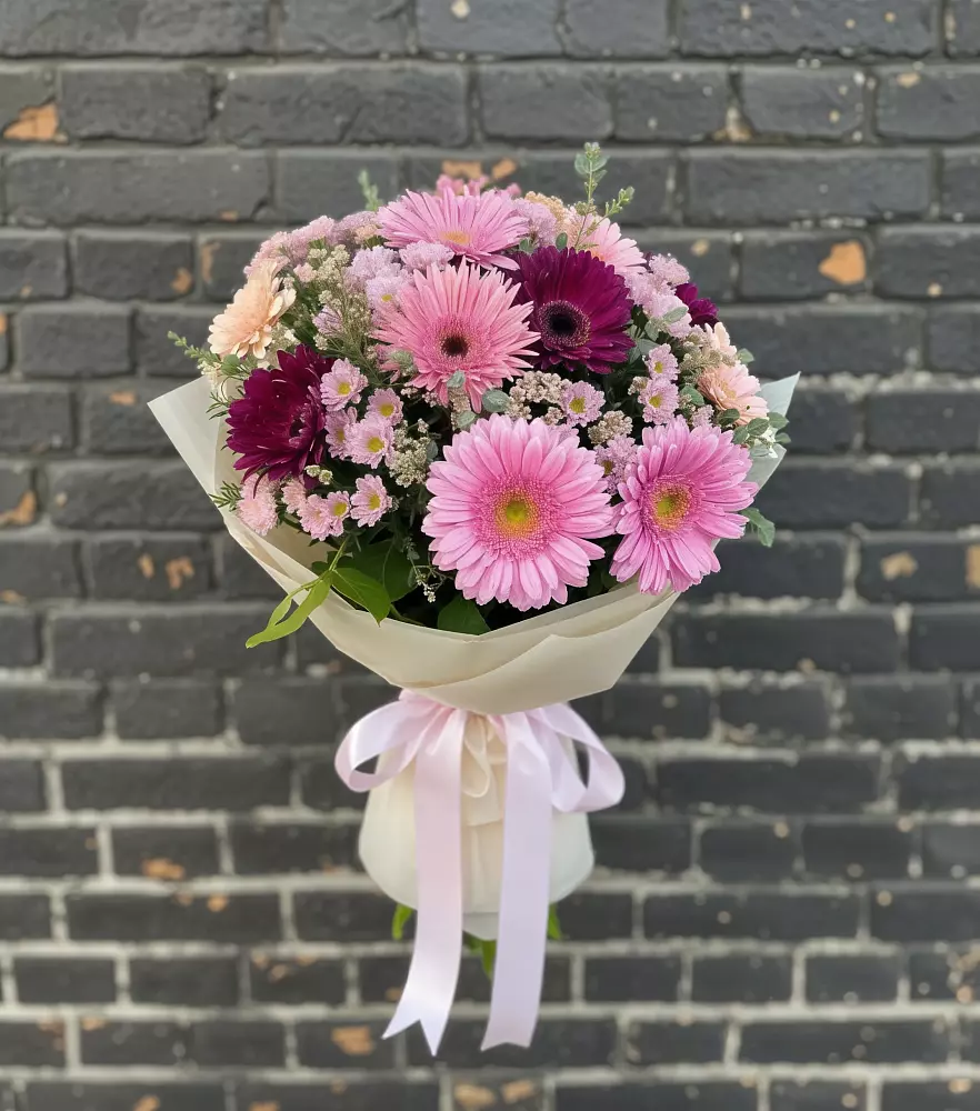 Букет цветов из: Герберы и Хризантемы в Большая Глушица