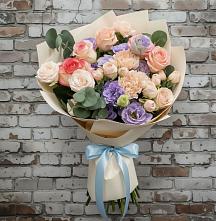 Букет цветов из:  Розы, Лизиантусы и Гвоздики в Большая Глушица