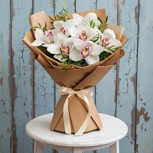 Букет цветов из:  Орхидеи и Розы в Большая Глушица