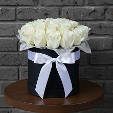 Цветочная композиция из Розы в шляпной коробке в Большая Глушица